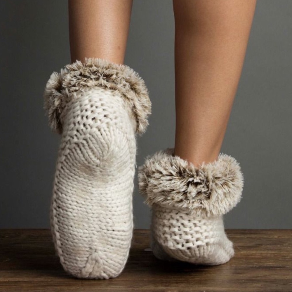 Faux fur knit slipper booties LUXURIOUS - Picture 2 of 4